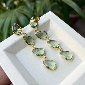 LIGHT GEEEN AMETHYST 24k ELECTRICTROPLATED EARRINGS